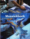 Het complete moza&iuml;ekboek